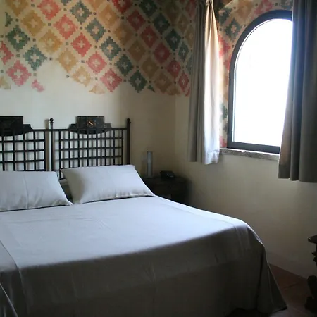 Castello Di Monterone 4*