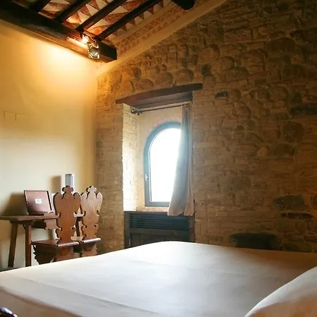 Hotel Th - Castello Di Monterone