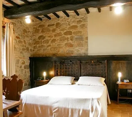 Castello Di Monterone Hotel 4*