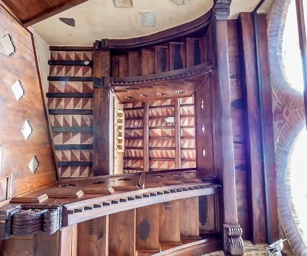 Отель Castello Di Monterone