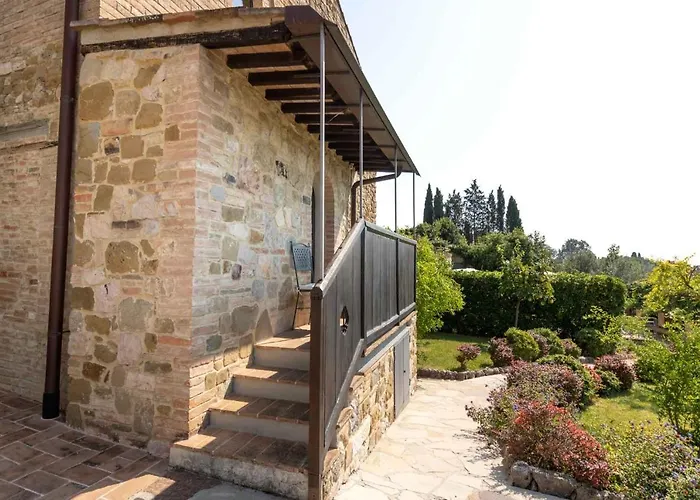 Отель Castello Di Monterone 4*