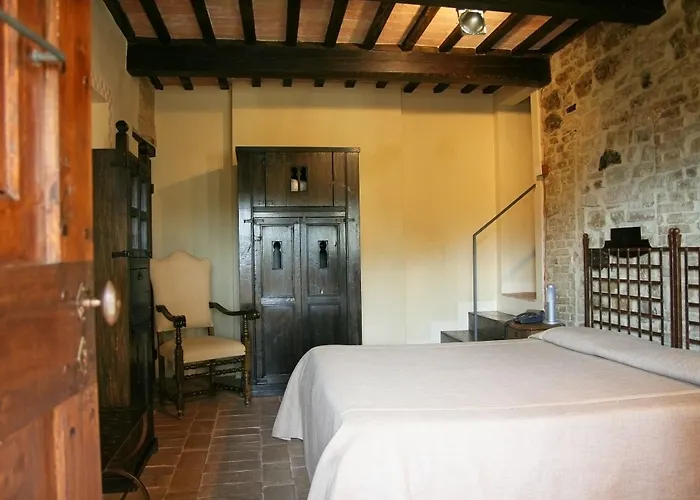 Castello Di Monterone Отель Перуджа