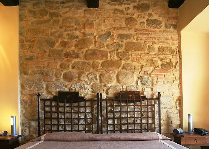 Castello Di Monterone Отель