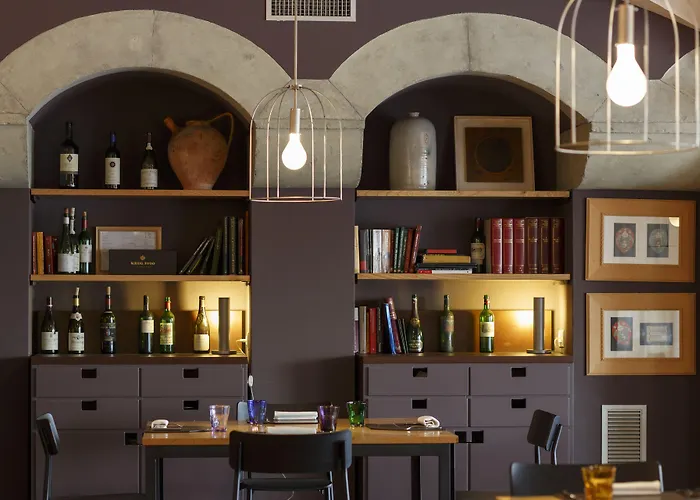 Castello Di Monterone Отель 4*