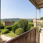Castello Di Monterone Otel