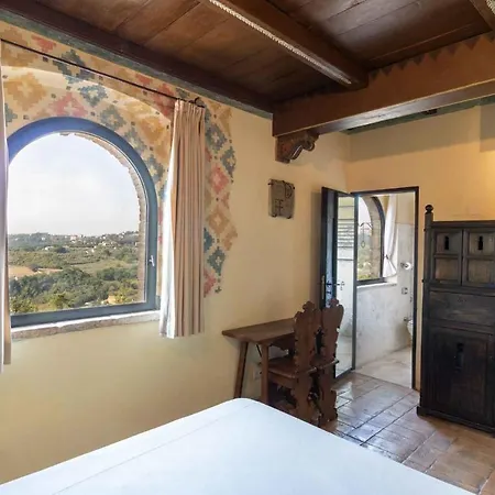 Th - Castello Di Monterone 4*