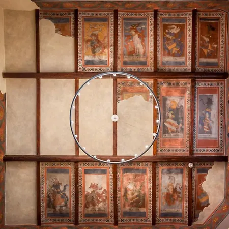 Hotell Th - Castello Di Monterone 4*