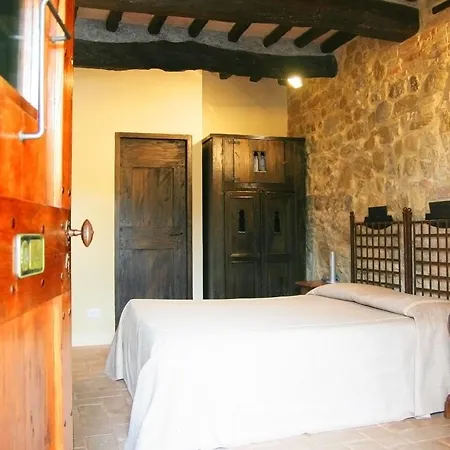 Castello Di Monterone Hotel 4*