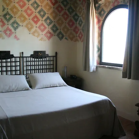 Hotel Th - Castello Di Monterone