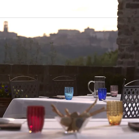 Castello Di Monterone Hotel 4*