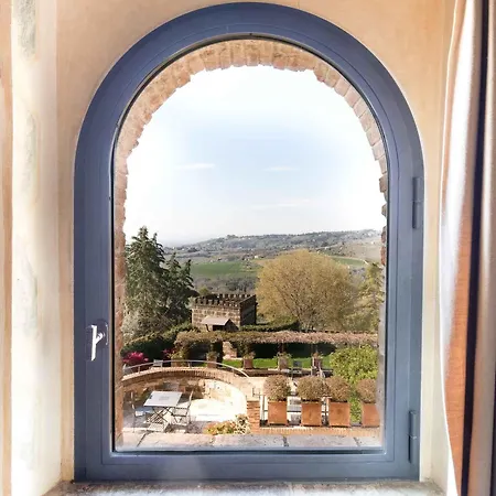 Th - Castello Di Monterone Hotell
