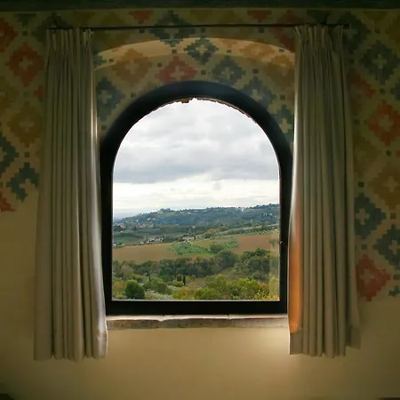 Th - Castello Di Monterone 4* Perugia