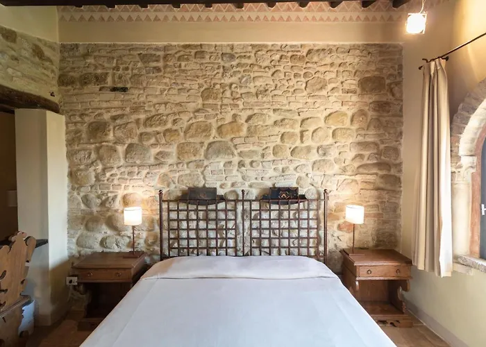 Castello Di Monterone 4* Perugia