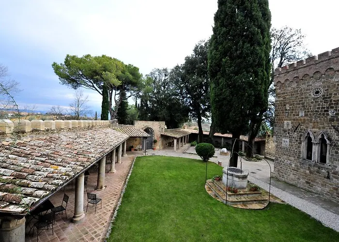 Hotel Castello Di Monterone 4*